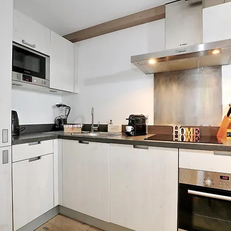 Familial A Avec Parking - Fr-1-575-130 * Courchevel