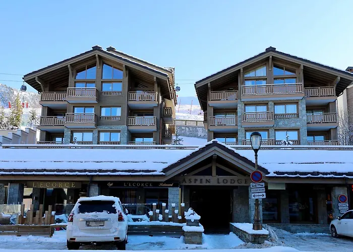 Familial 3 à Courchevel, Parking Et Proche Des Pistes - Fr-1-575-130 *